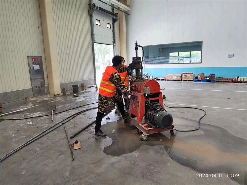 潜江厂房地面下沉塌陷注浆加固施工